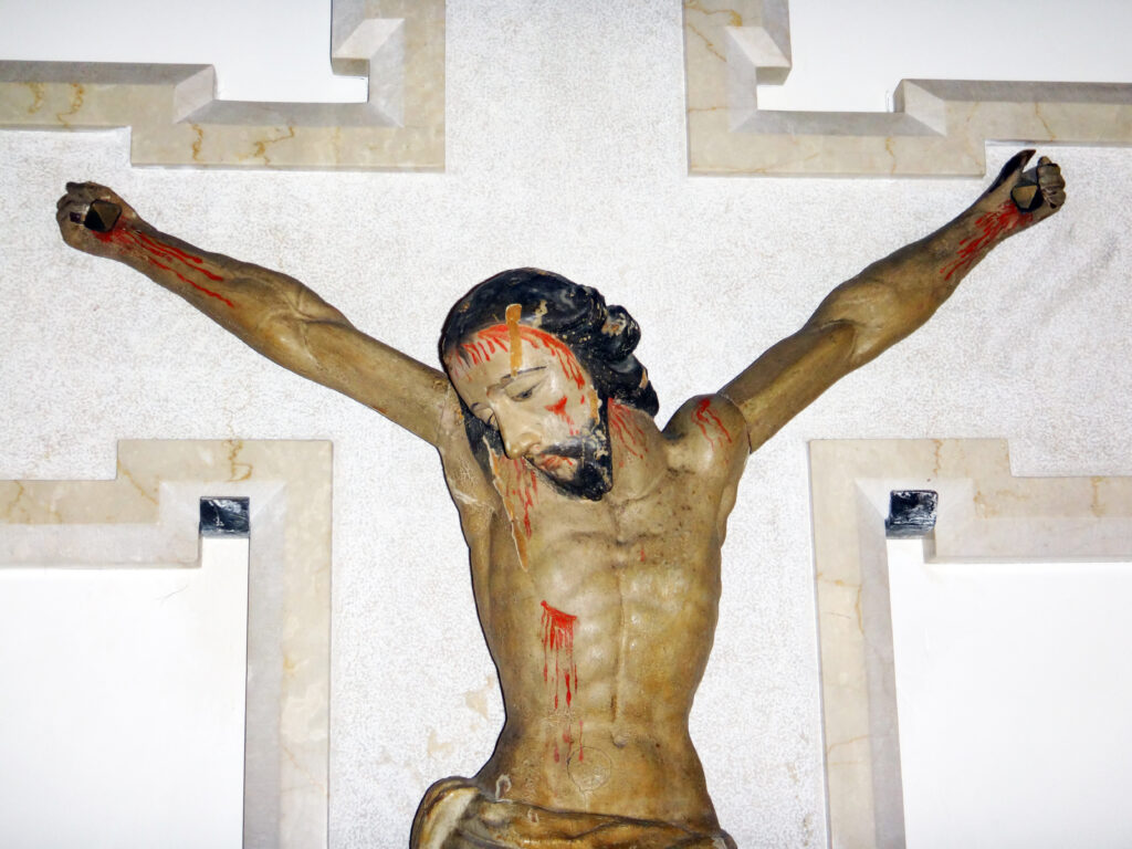crucifix1